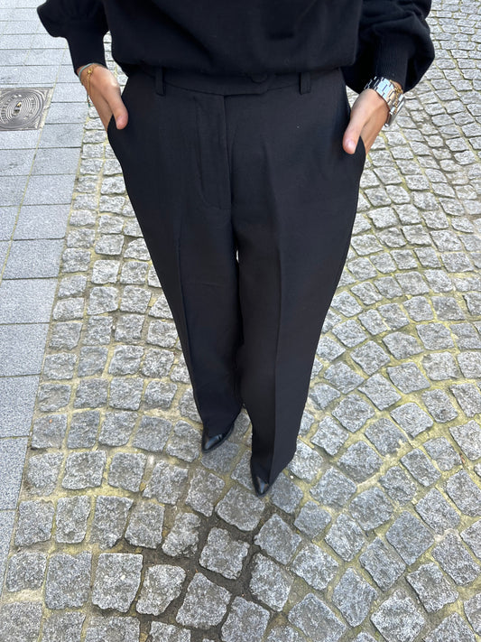 Classic pants - black